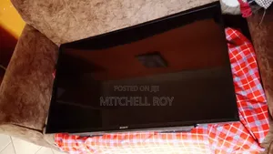 Sony 40-inch Full HD Smart TV KDL-40W650D