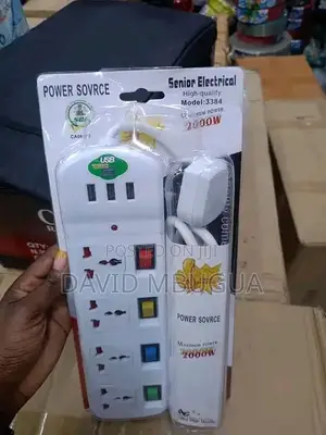 Socket ya Extension ya Njia 4 na USB Ports 3