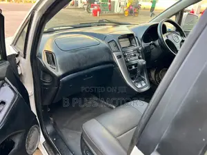 Toyota Harrier 2005 Nyeupe
