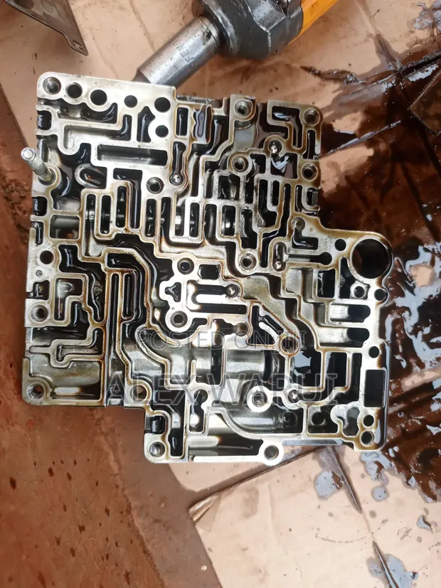 Alex Auto Garage - Matengenezo ya Injini na Transmishini - 1