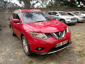 Nissan X-Trail 2.0 Petrol AWD 2014 Nyekundu