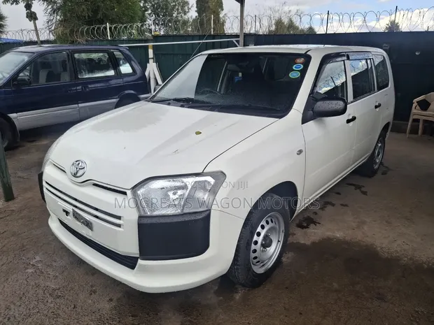Toyota Probox 2020 - 1