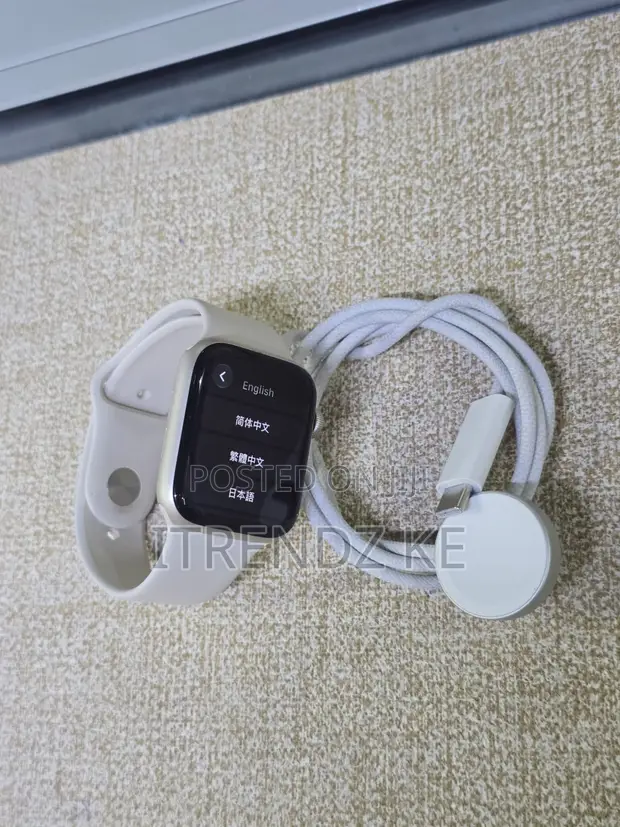 Apple Watch SE 3 44mm - 1