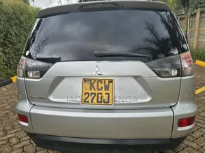Mitsubishi Outlander 2012 Silver