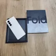 Samsung Galaxy Z Fold4 1TB Gold - 2