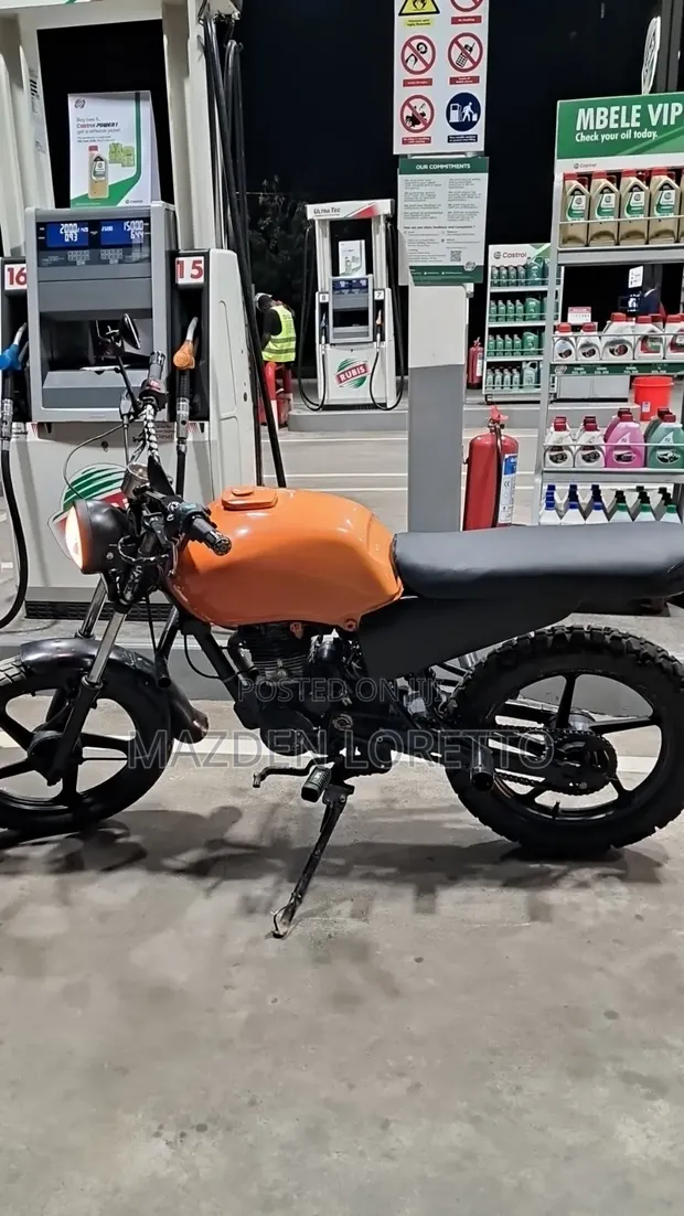 Custom Built Motorcycle 2022 - Orange - 1