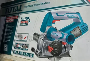 Total 1500W Wall Chaser