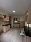 3 Bedroom En-suite Apartment with SQ in Lavington, Valley Arcade - 5