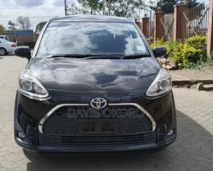 Toyota Sienta 2019 Hybrid