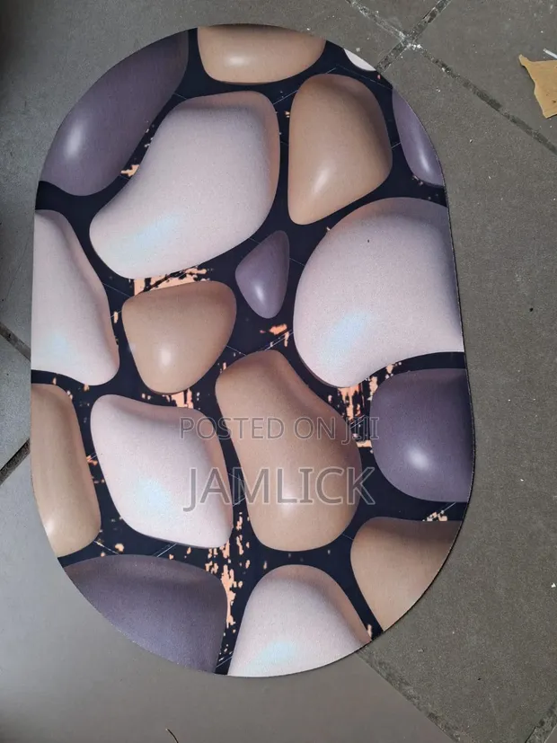 3D Oval Mat - Brand New - 1