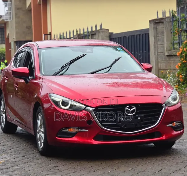 Mazda Axela 2019 Nyekundu - 1