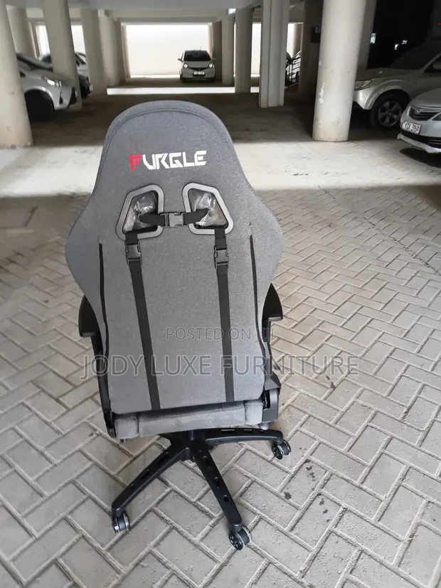 Gaming Chair Mpya - Nyeusi - 1