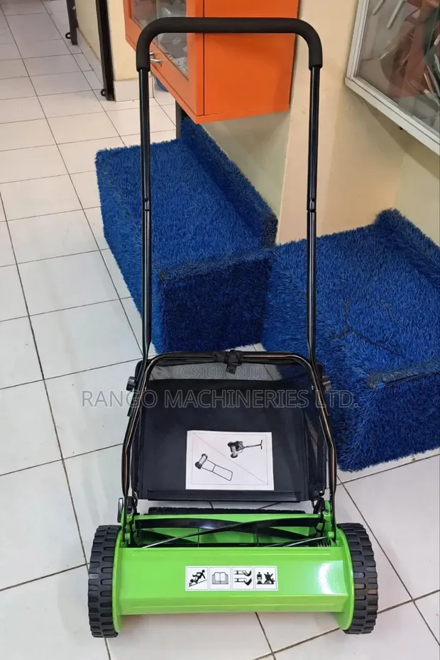 Best Manual Lawn Mower - 1