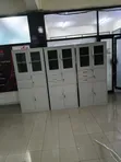 Kabati la Ofisi la Chuma Nyeupe na Droo - 1