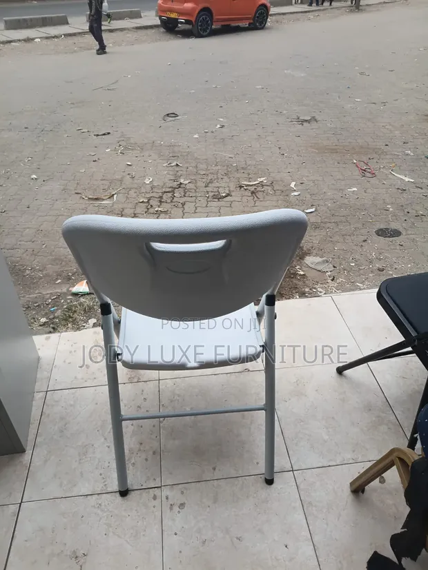 Kiti Kipya cha Ofisi cha Kukunja - 1