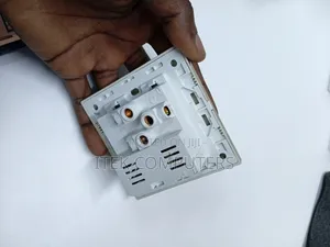 Kamera ya CCTV ya Bulb Holder kwa Usalama wa Duka/Ofisi