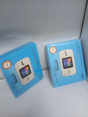Compact 4G/5G Travel WiFi Device