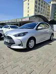 Toyota Yaris 2020 1000cc Automatic Silver - 3