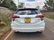 Honda Vezel 2018 Hybrid Pearl - 4