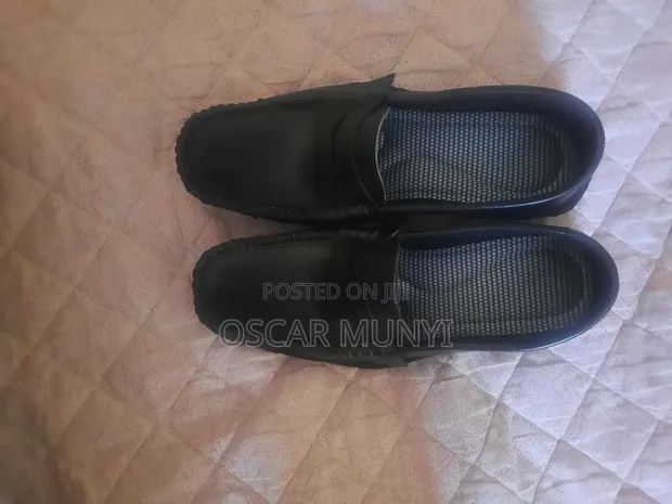 Vero Cuoio Black Leather Penny Loafers - Size 40 - 1