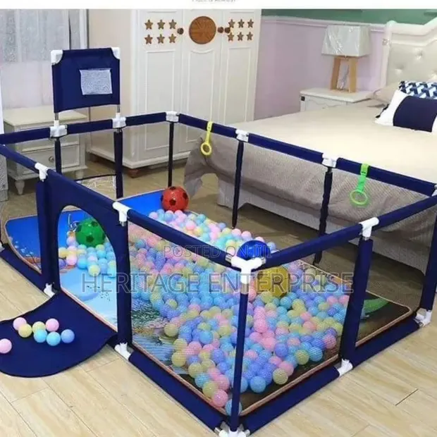 Kids Play Fence with 30 Balls - 1
