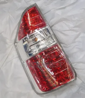 Taa za Nyuma za Toyota Noah 2008