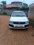 Toyota Probox 1.5 F 2WD 2004 Nyeupe - 2