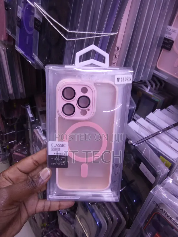 Frosted Pink Translucent MagSafe Case kwa iPhone 14 Pro - 1