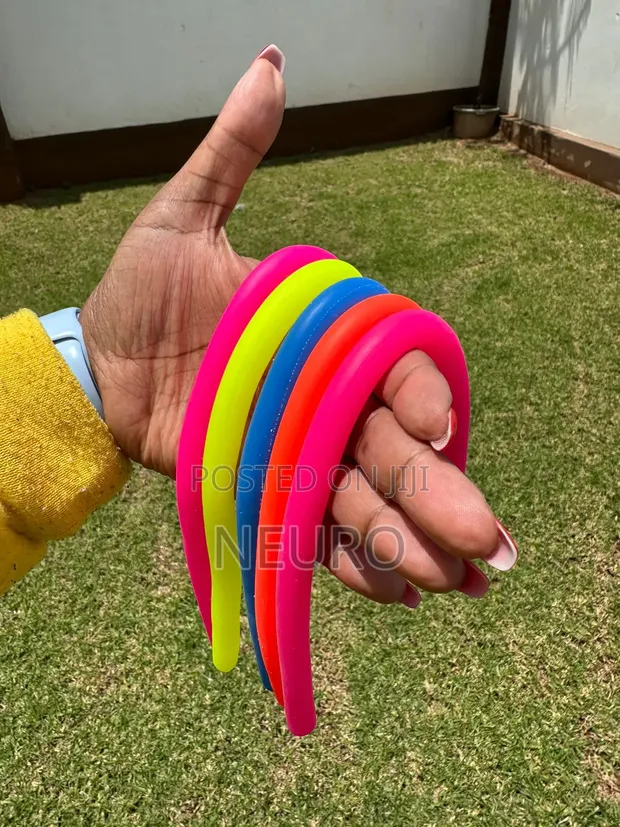 Stretchy Monkey Noodles - Sensory Fidget Toy - 1