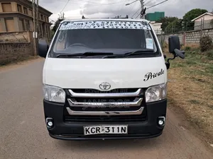 Toyota Hiace 14 Seater - 2012