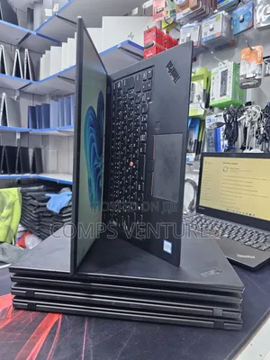 Lenovo ThinkPad X1 Carbon Gen 13 Intel Core i5 16GB RAM 256GB SSD