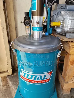 30L Total Air Grease Lubricator / Grease Bucket
