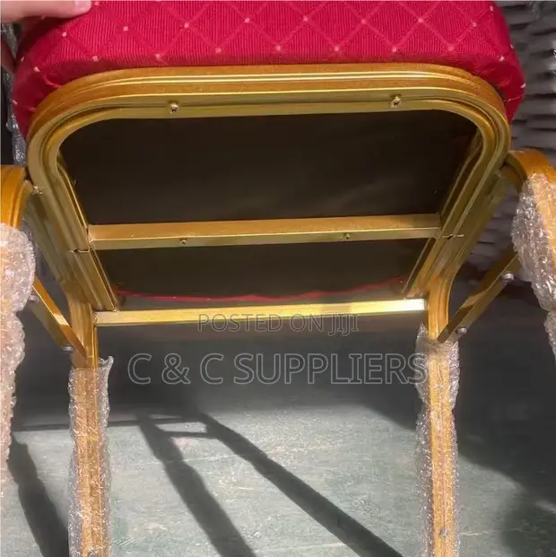 Kiti cha Mkutano cha Hoteli cha Chuma kinachoweza Kuwekwa Juu - 1