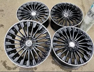 Size 19 Mercedes Benz Staggered Rims (Front 8.5J, Rear 9.5J)
