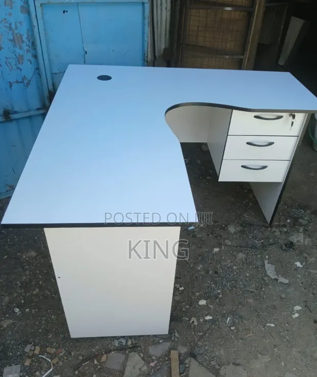 L-Shape Reception Office Desk - Mpya Kabisa - 1