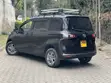 Toyota Sienta 2018 Kahawia - 5