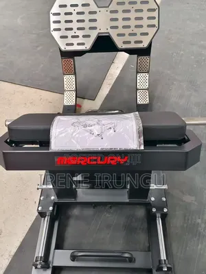 Commercial Hip Thrust Machine