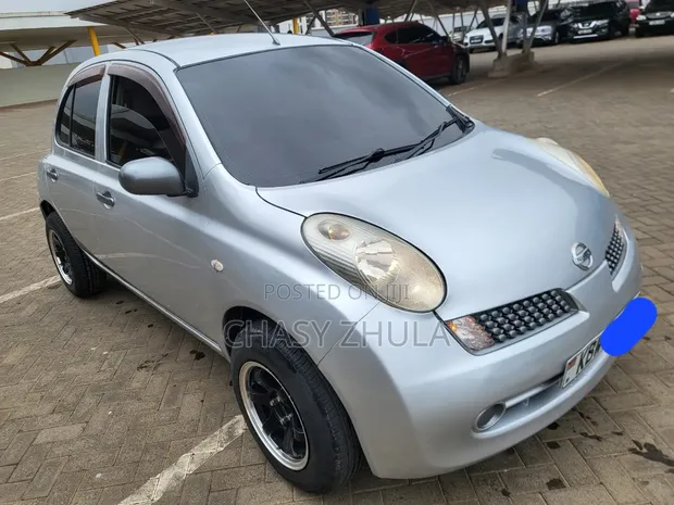 Nissan March 2006 Silver - 1