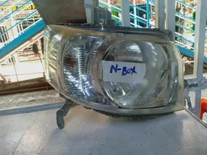 Honda N-WGN 2015 Headlights (Zilizotumika)