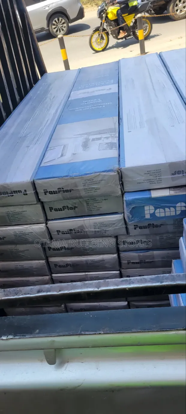 Quality Panfloor Laminate Flooring 8mm - 1