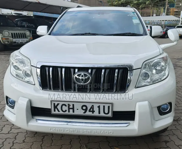 Toyota Land Cruiser Prado 4.0 Petrol GX-R 2013 White - 1