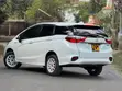 Honda Fit Shuttle Hybrid 2018 Nyeupe - 2