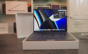 Apple MacBook Pro 2026 M5 Max 48GB RAM 2TB SSD