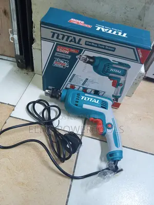 TOTAL 900W Drill ya Umeme