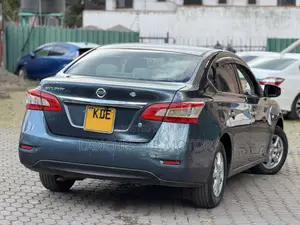 Nissan Sylphy 2014 Bluu