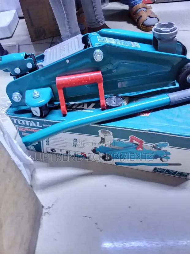Brand New Total 2 Ton Hydraulic Floor Jack - 1