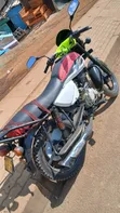 Bajaj Boxer 150 UG 2020 Nyeupe - 2