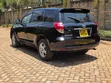 Toyota Vanguard 2010 - 3
