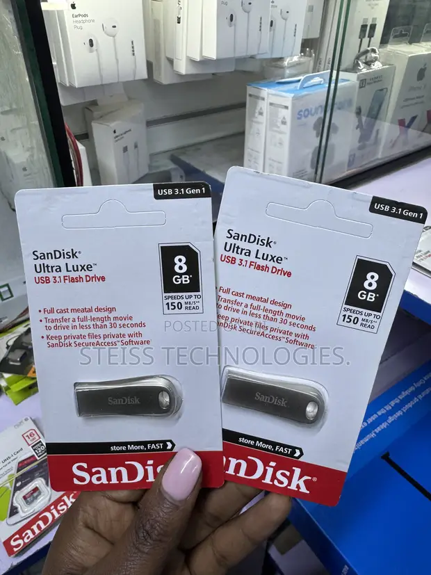 Sandisk 8GB Metallic Flash Drive - 1