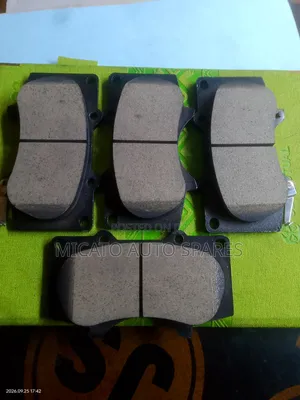 Genuine Toyota Land Cruiser Prado Brake Pads (KD 2482)